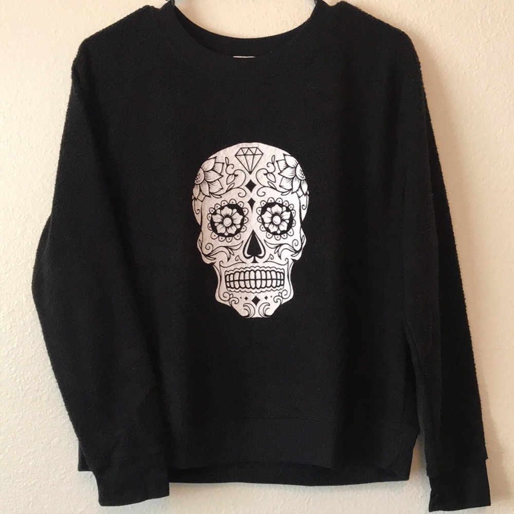 Pull-over Sweater